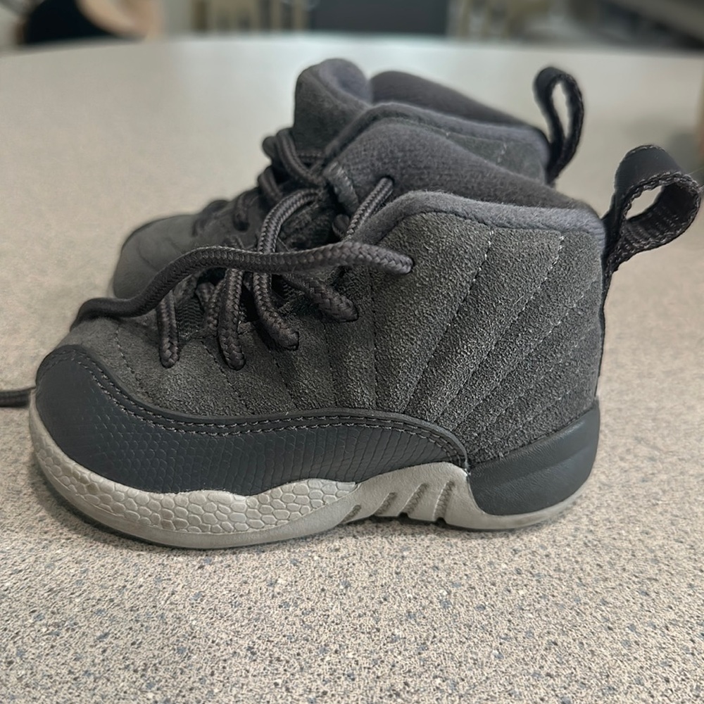 Air Jordan toddler 12 retros